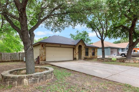 2403 Lendall Lane Austin TX 78744