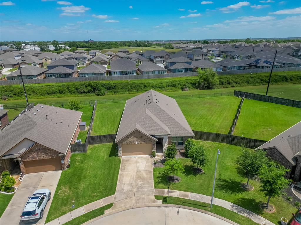 6406 Sterling Shores Lane, Rosenberg, Texas image 35