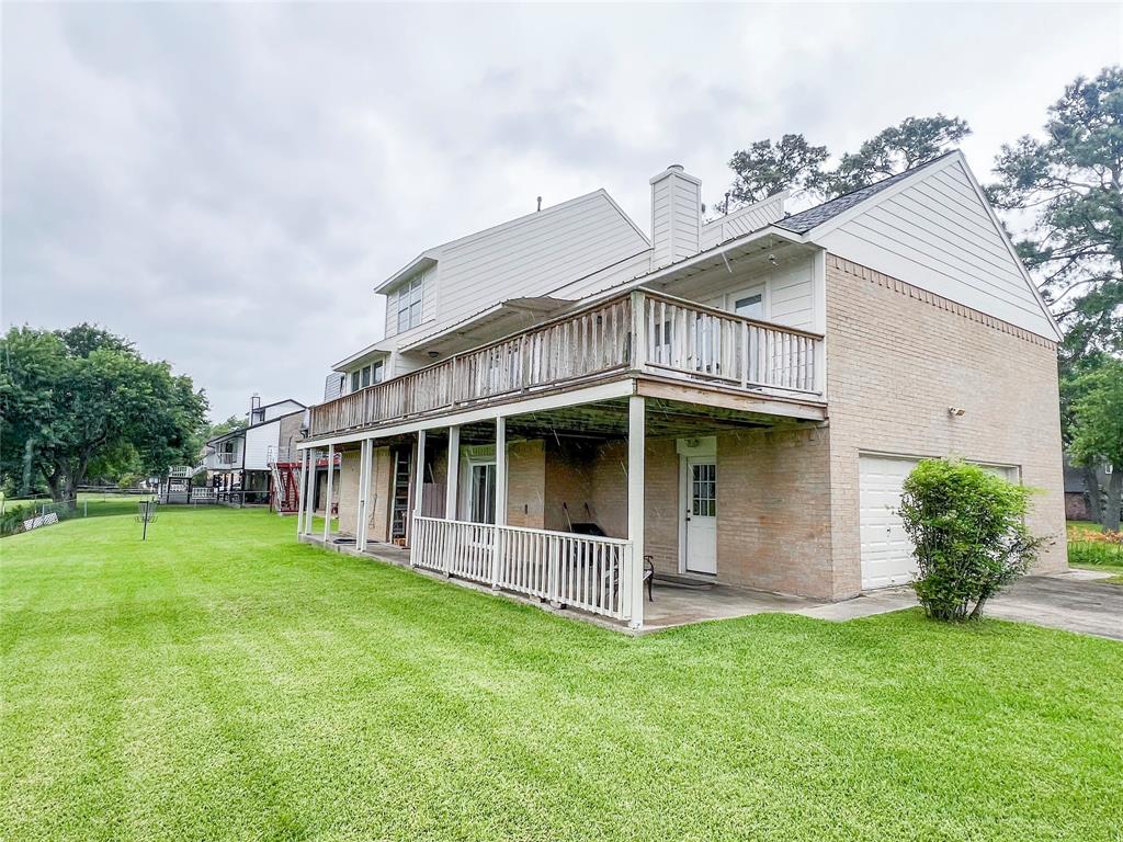 3203 Bayou Drive, La Porte, Texas image 3