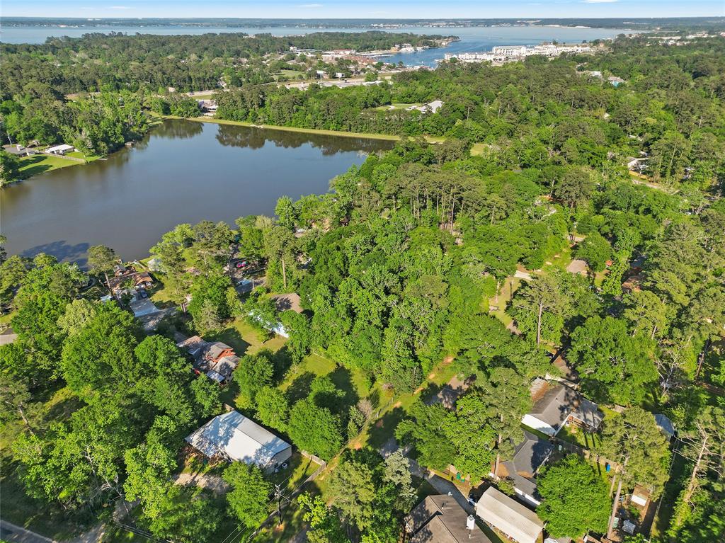 00 Arrowhead Drive, Conroe, Texas image 7