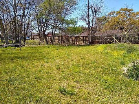 Vacant Land For Sale - 2117 Allen Genoa Road<br/> Harris County, Pasadena, TX 77502