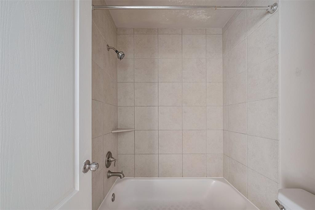 19706 Terrazza Lake Lane, Richmond, Texas image 23