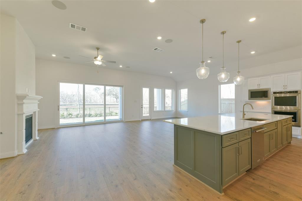 9931 Hunters Run Drive