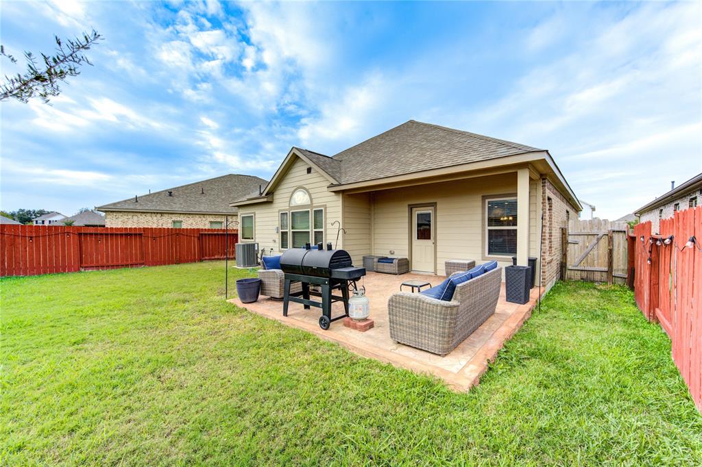 5318 Decatur Court, Dickinson, Texas image 16