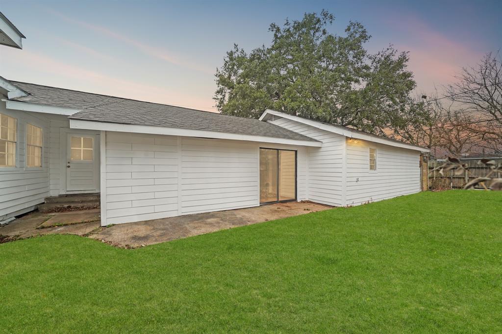 1326 W 6th Street, Freeport, Texas image 17
