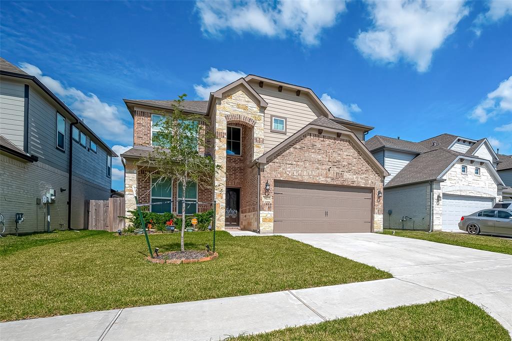 3423 Hackberry Tree Lane