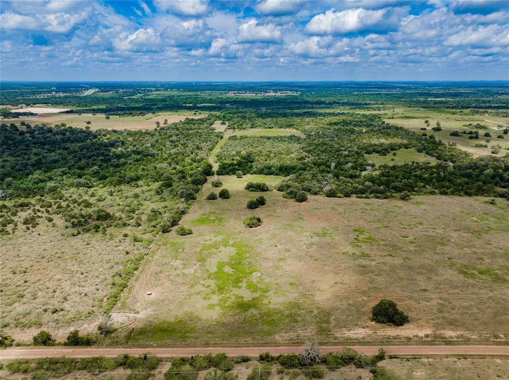 13 Armstrong Road, Waelder, Texas image 7