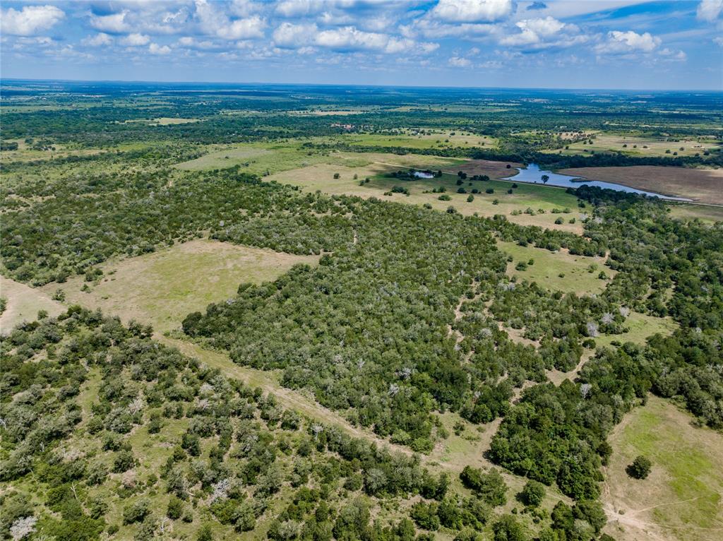 13 Armstrong Road, Waelder, Texas image 2