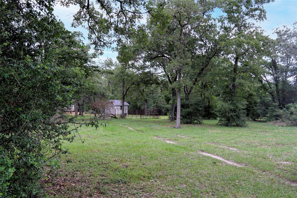 4744 Freyburg Hall Road, Schulenburg, Texas image 7