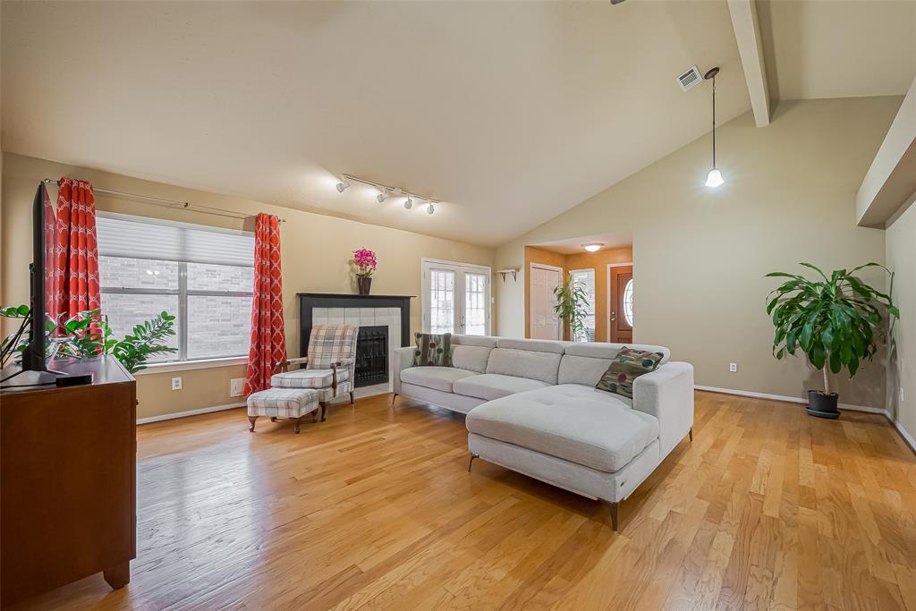 3318 Beech Point Drive, Kingwood, Texas image 10