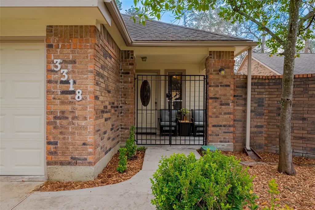3318 Beech Point Drive, Kingwood, Texas image 5