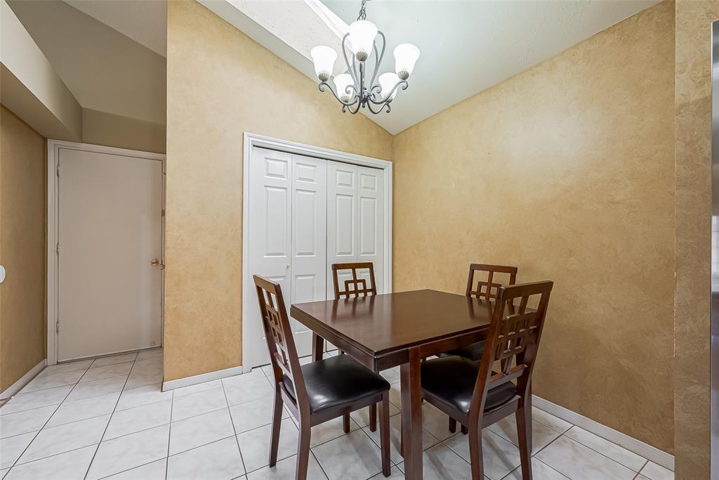 3318 Beech Point Drive, Kingwood, Texas image 14