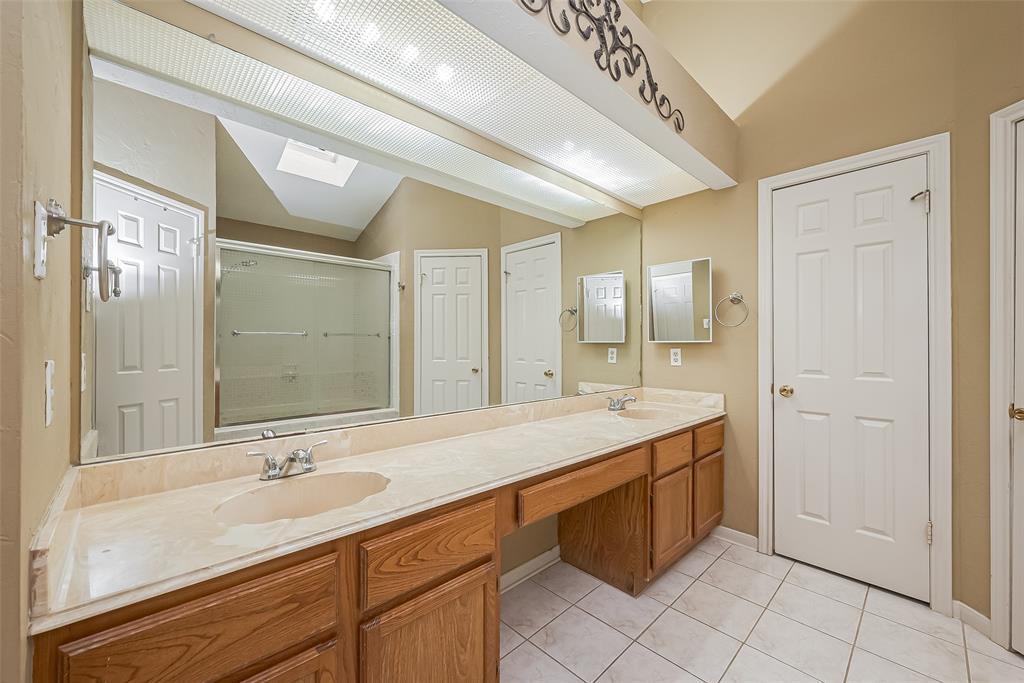 3318 Beech Point Drive, Kingwood, Texas image 32