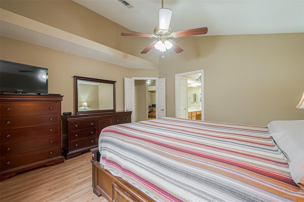 3318 Beech Point Drive, Kingwood, Texas image 27