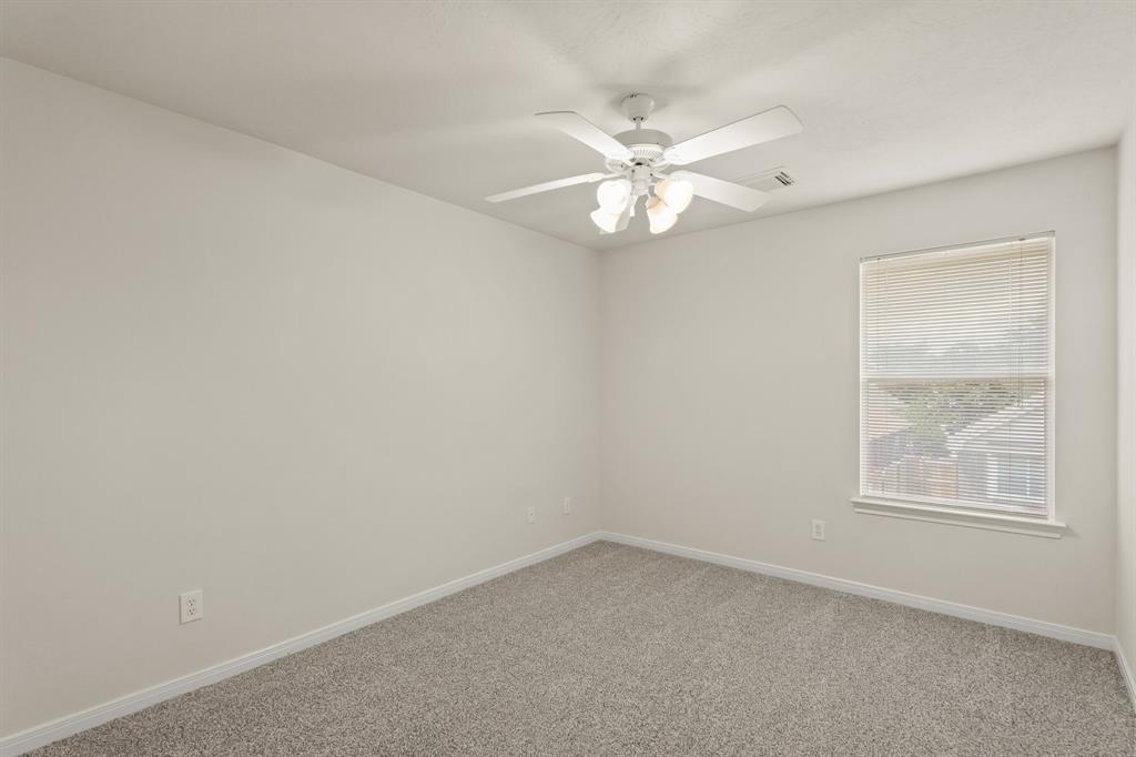 6727 Village Bridge Drive, Humble, Texas image 27