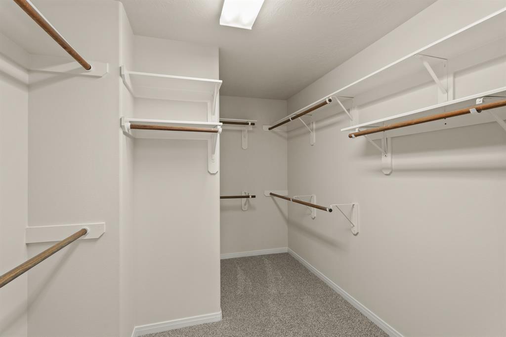6727 Village Bridge Drive, Humble, Texas image 38