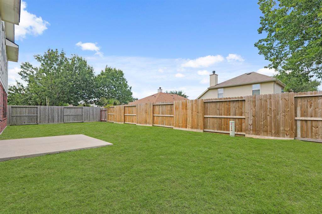 6727 Village Bridge Drive, Humble, Texas image 39