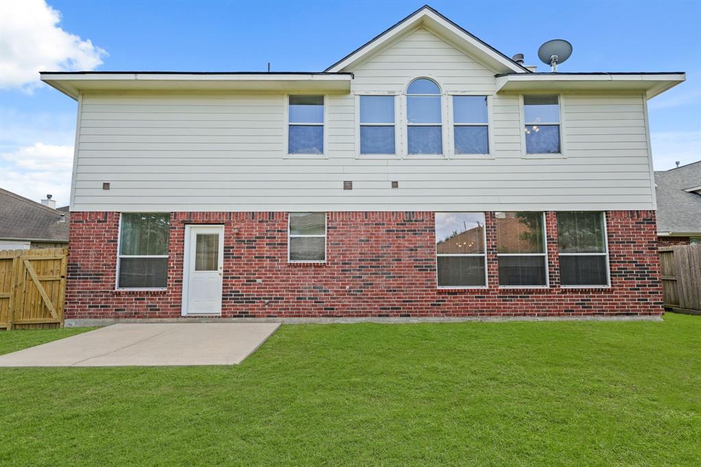 6727 Village Bridge Drive, Humble, Texas image 41