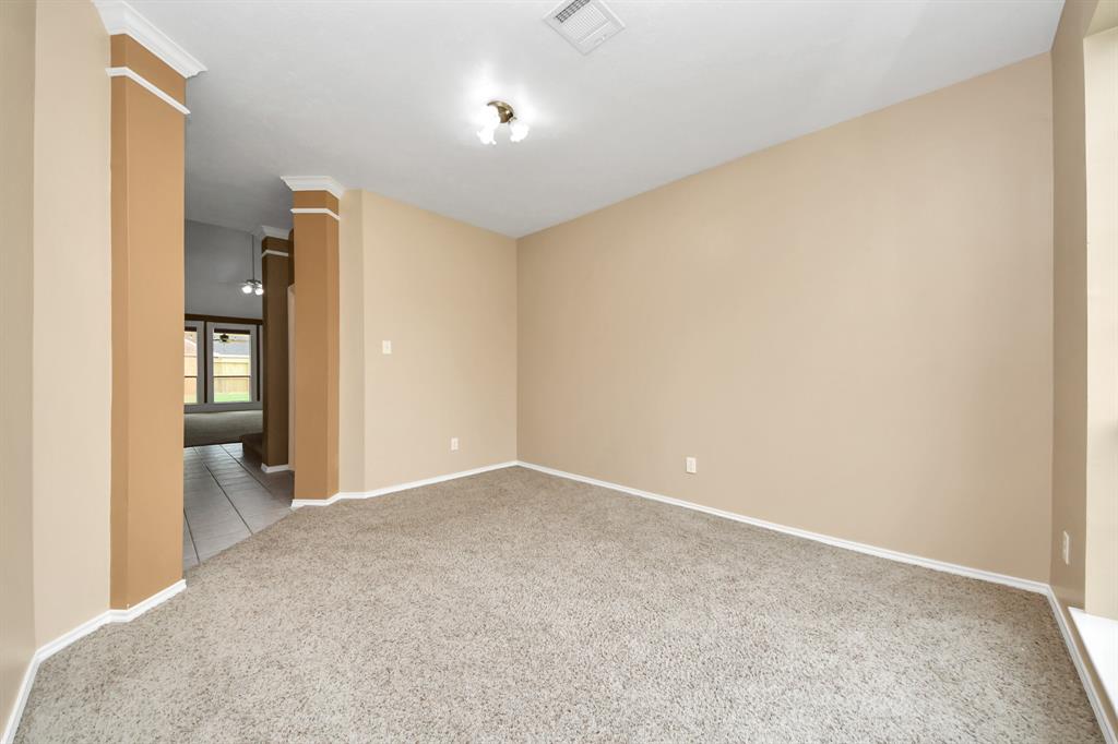 4311 Running Pine Drive, League City, Texas image 8