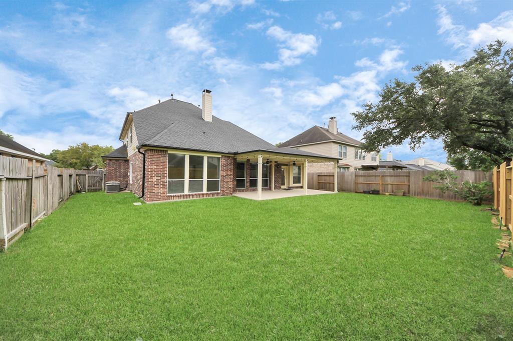 4311 Running Pine Drive, League City, Texas image 38