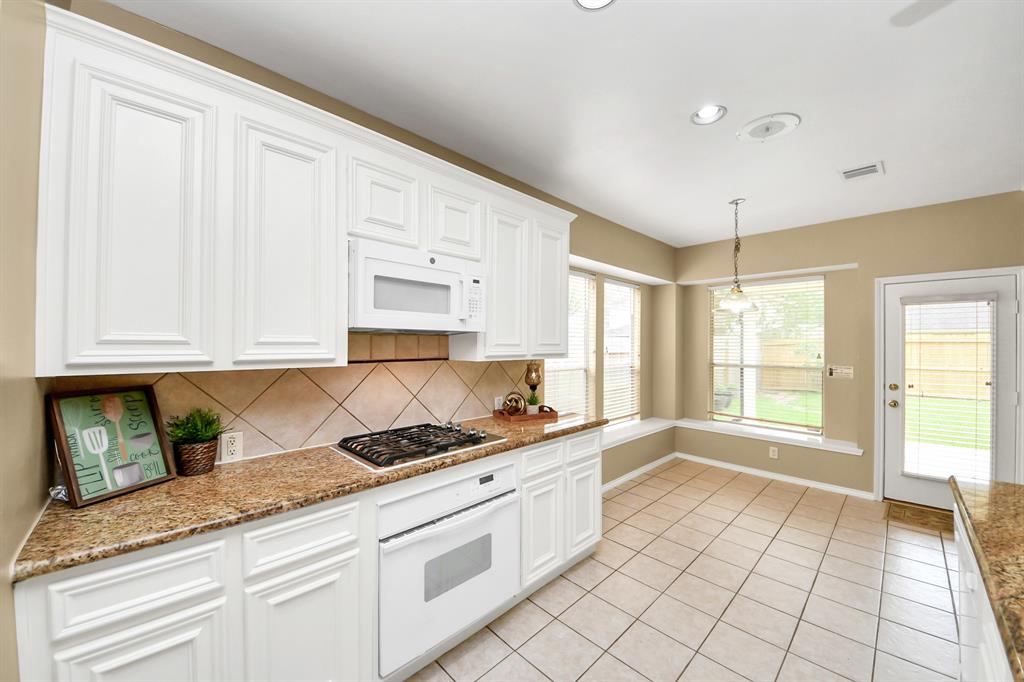 4311 Running Pine Drive, League City, Texas image 10
