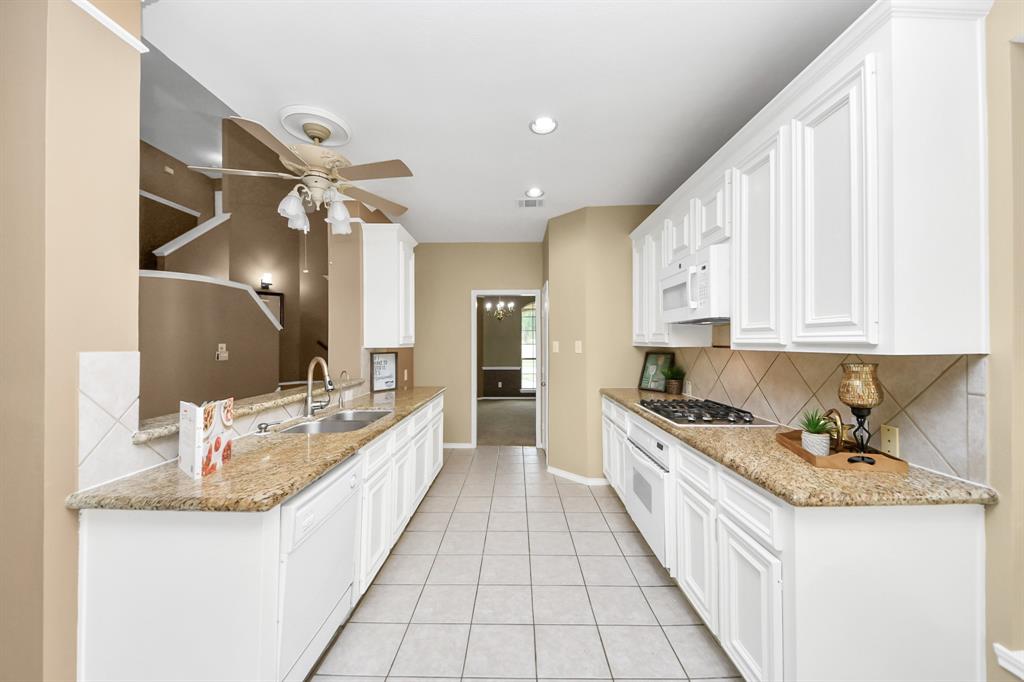 4311 Running Pine Drive, League City, Texas image 12
