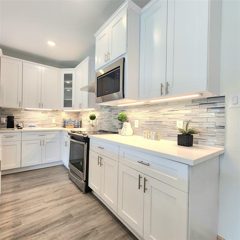 12889 Andromeda Court, Willis, Texas image 4
