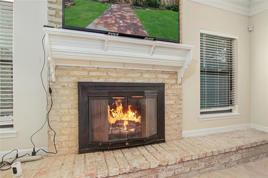 1126 Crossroads Drive, Houston, Texas image 8