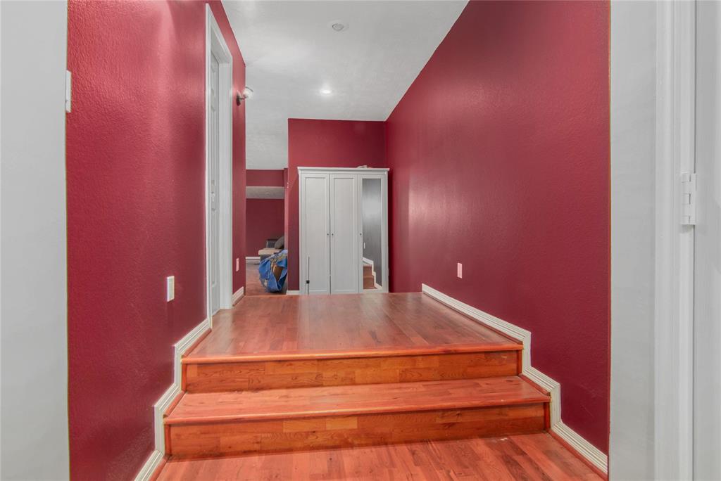 1126 Crossroads Drive, Houston, Texas image 28