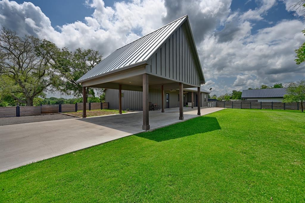 1512 W State Highway 159 Highway, Bellville, Texas image 7