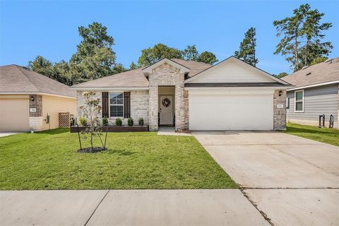 Photo of 312 Pecos Drive, Huntsville, TX 77340 (MLS # 43591008)