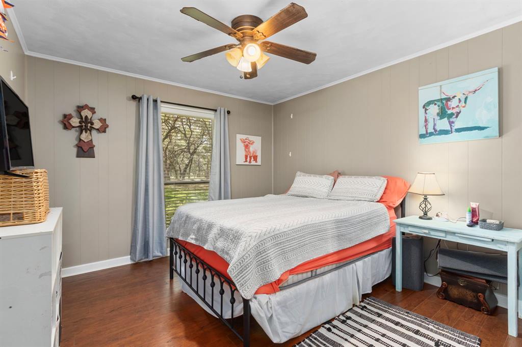 1035 Baron Lane, Columbus, Texas image 18
