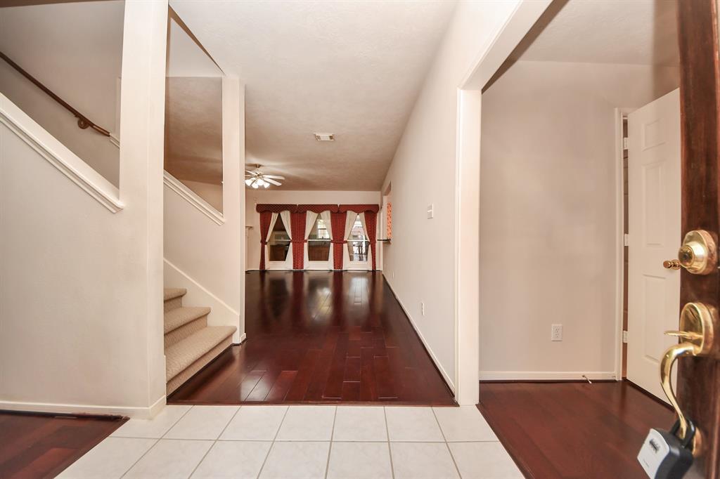 14731 Ravenscroft Way, Houston, Texas image 10