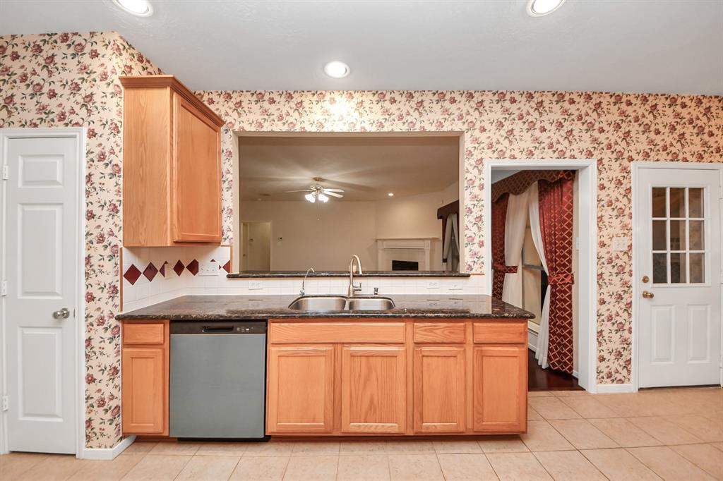 14731 Ravenscroft Way, Houston, Texas image 20