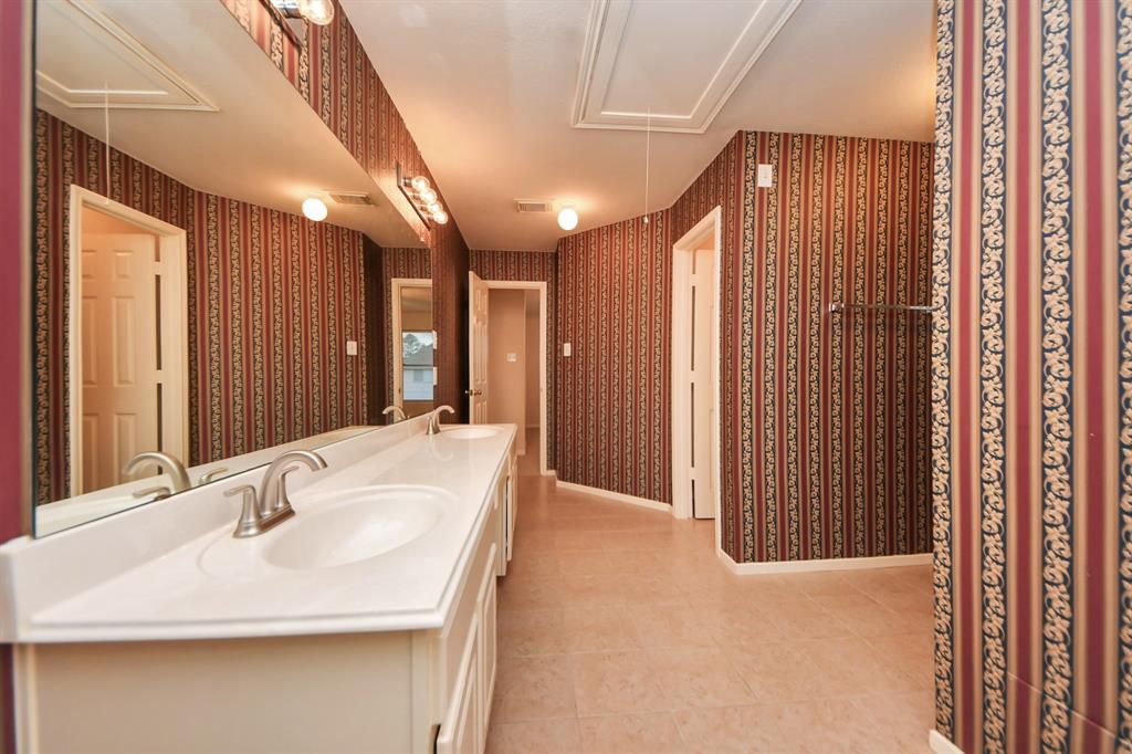 14731 Ravenscroft Way, Houston, Texas image 44