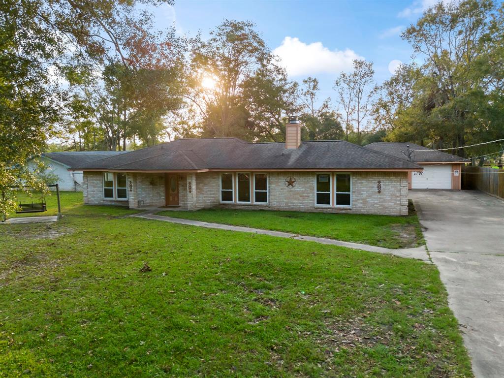 20312 Lakeside Drive, Porter, Texas image 1