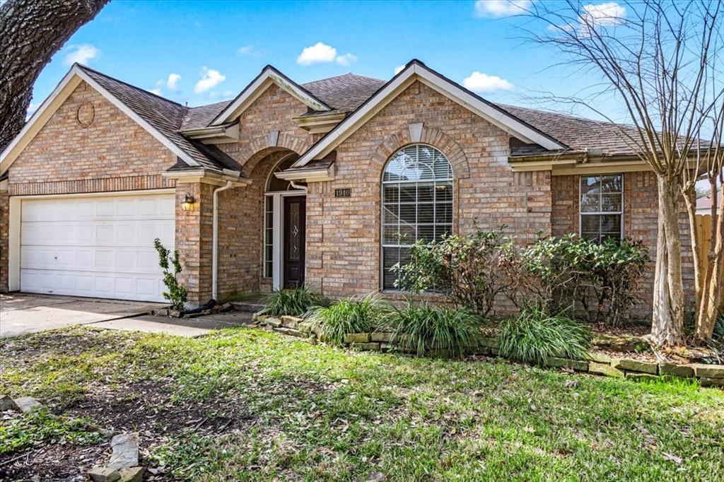 1940 Waterford Way, Seabrook, Texas image 32