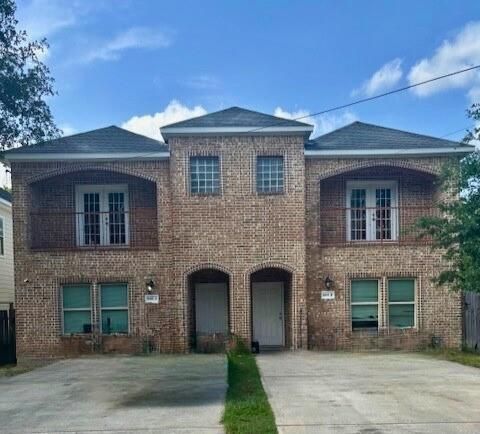 Photo of 8109 Gallahad Street, Houston, TX 77078 (MLS # 66492240)