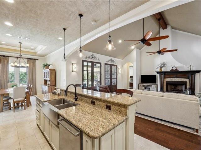 100 Sir Cameron, Lumberton, Texas image 10
