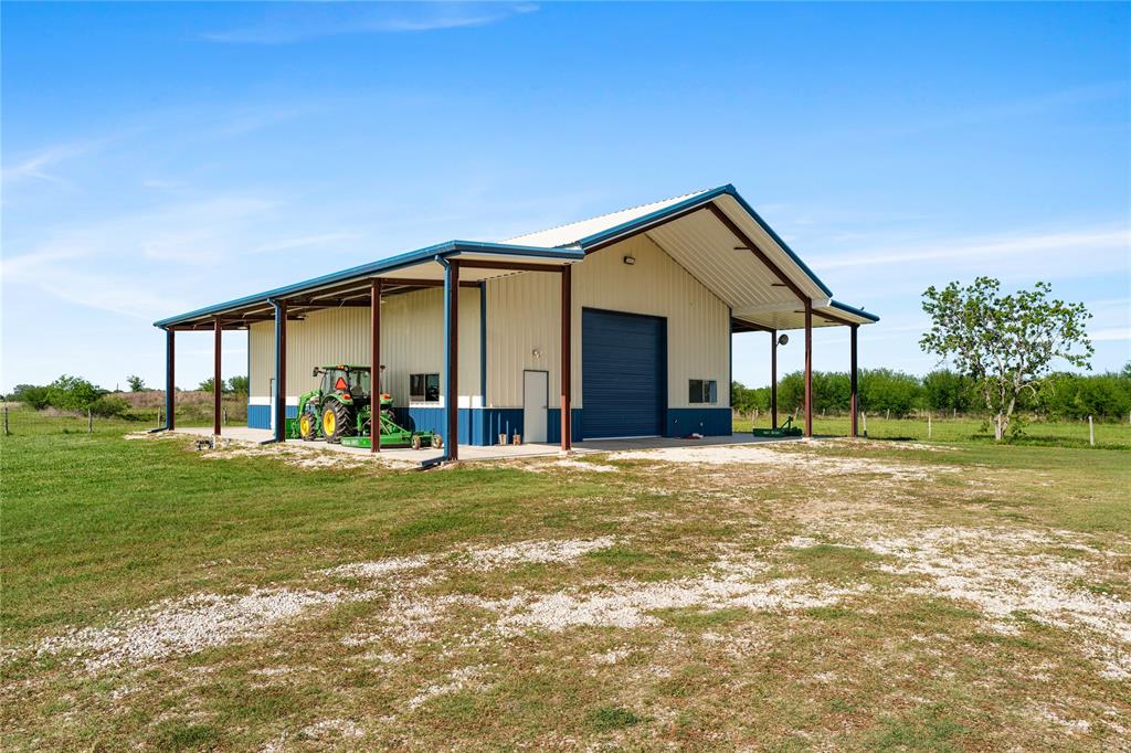 000 W Fm 1093 Road, Wallis, Texas image 42