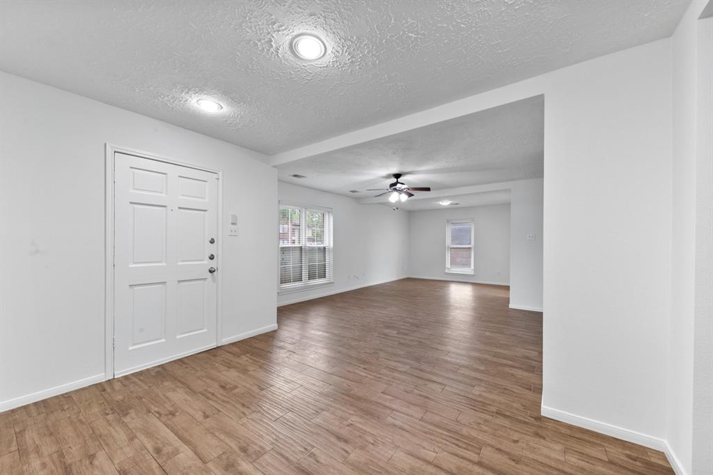 7038 Stonewall Ridge Drive, Richmond, Texas image 4