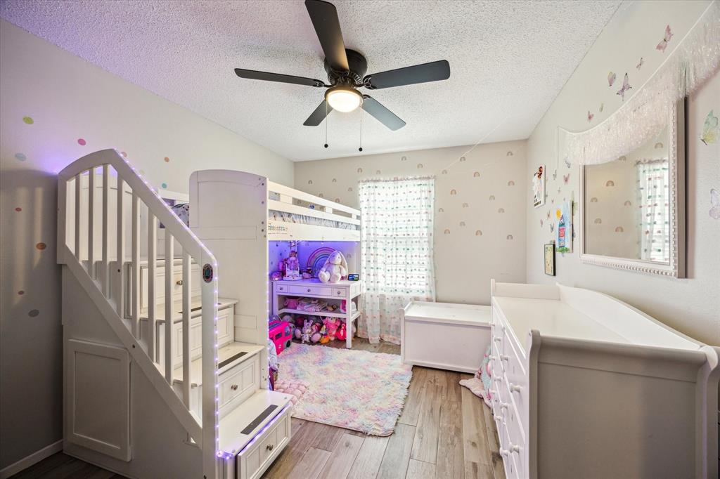 503 West Street St, Sealy, Texas image 16