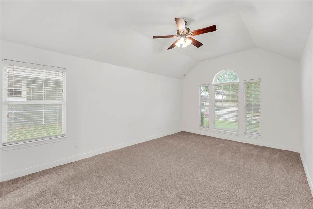 330 Rose Mayer Loop Loop, La Grange, Texas image 11