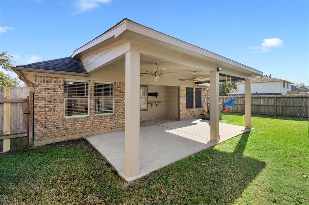 5601 Chisholm Trail, Dickinson, Texas image 25