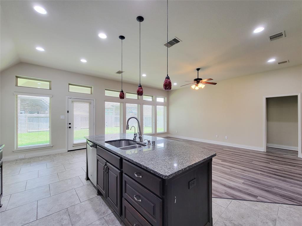 1314 Watercrest Park Lane, Rosenberg, Texas image 22