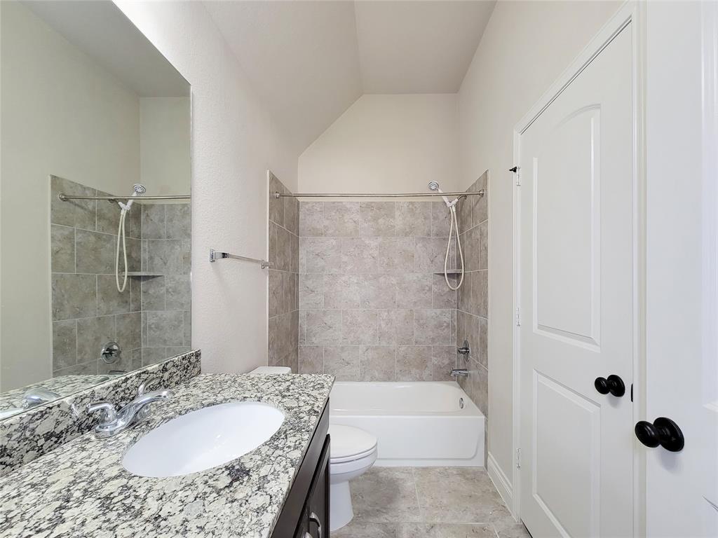 1314 Watercrest Park Lane, Rosenberg, Texas image 6