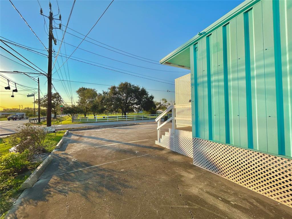 927 27th Street, Dickinson, Texas image 21