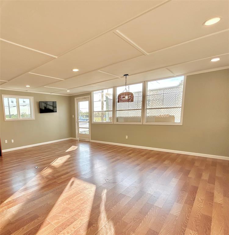927 27th Street, Dickinson, Texas image 10