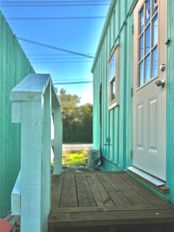 927 27th Street, Dickinson, Texas image 19