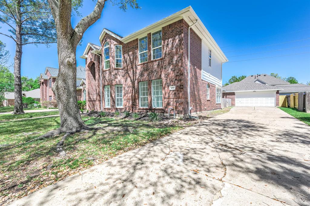 6511 Canyon Estates Lane, Richmond, Texas image 40